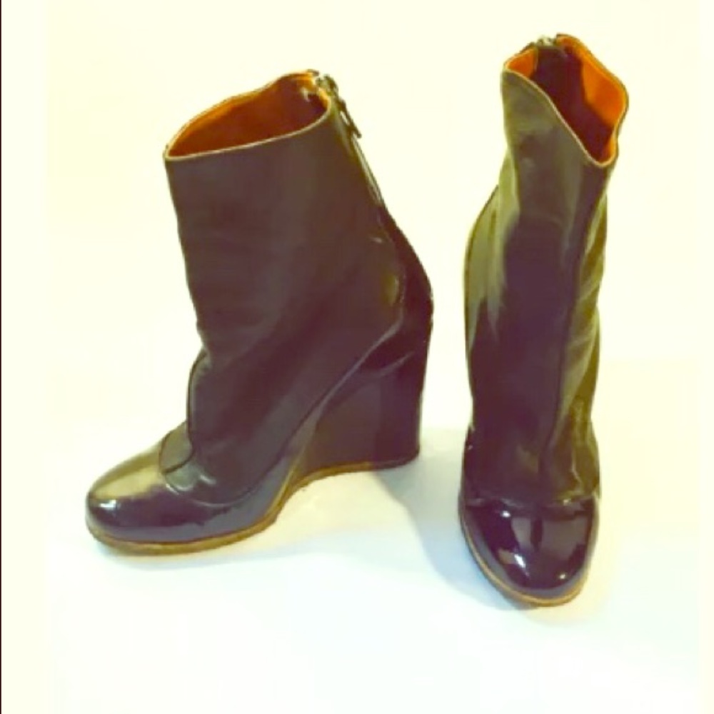 Lanvin Black lambskin / purple patent sz 37.5.